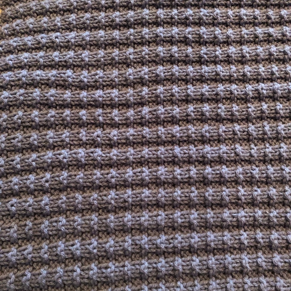 Knitted blanket - Picture 2 of 3